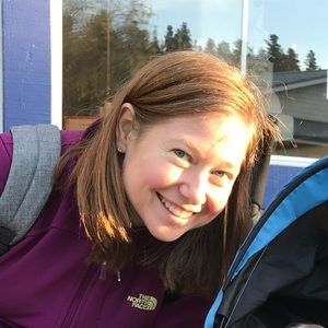 Meet your Posher, Elizabeth